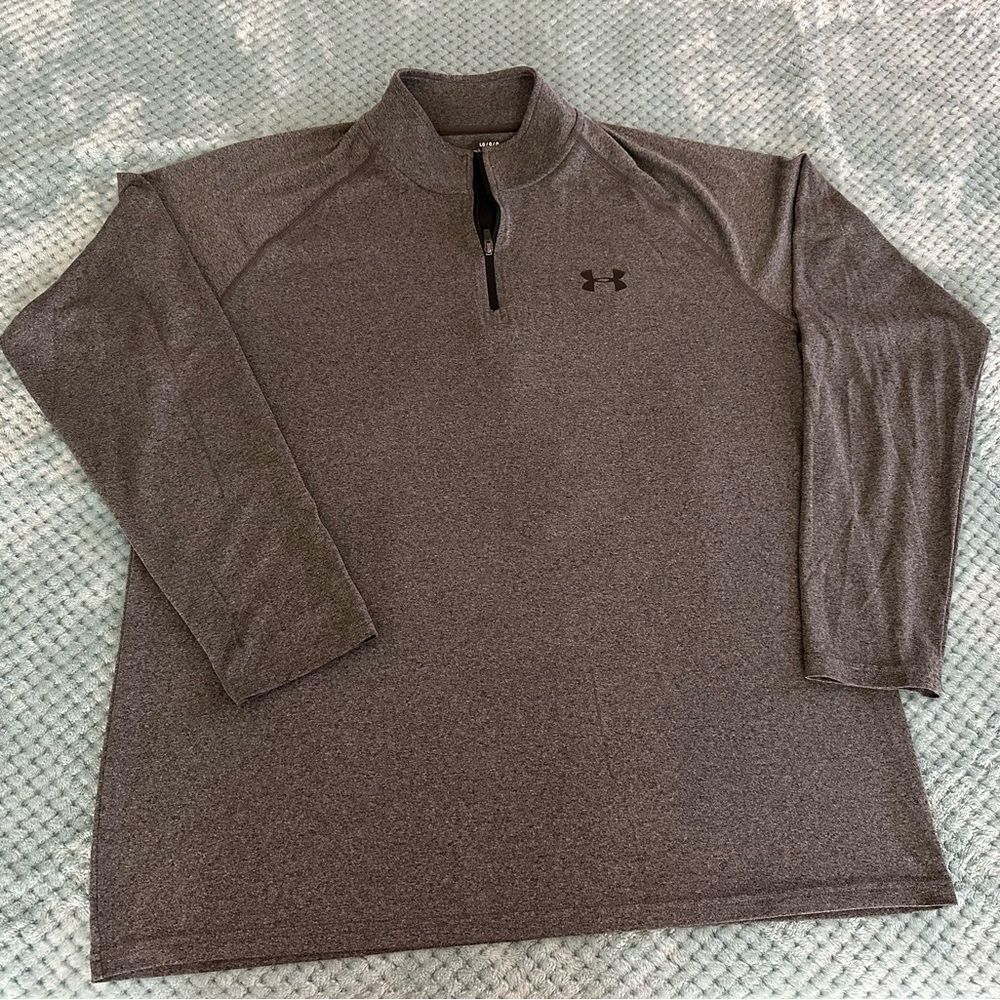 Under Armour Charcoal HeatGear Top